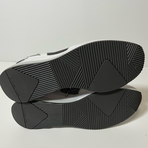 Michael Kors Crista Silver White Mixed Media Wedge Sneakers Glitter Women’s 9.5 - Picture 10 of 12